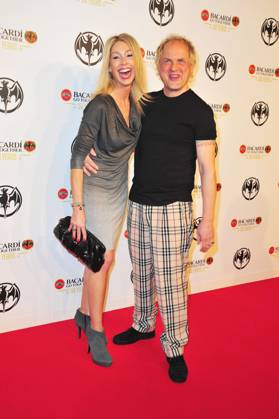 Uwe Ochsenknecht mit Freundin Kirsten, 150 Jahre Bacardi im Umspannwerk in Berlin, roter teppich, red carpet copyight: Ralf Mueller 28.01.2012 Berlin Deutschland, Germany