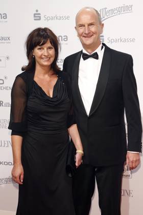 Ministerpraesident Dietmar Woidke und Ehefrau bei der Verleihung 20. Goldene Henne in Leipzig, Roter Teppich, Sachsen Deutschland, Germany