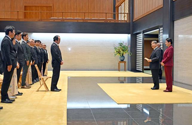 Japanese emperor, empress Japanese Emperor Naruhito (R) and Empress Masako meet recipients of awards for those who have contributed to the development of the agriculture, forestry and fisheries industries at the Imperial Palace in Tokyo on Jan. 27, 2025. (Pool photo)  A14AA0004052588P