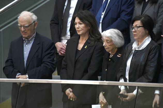 News Bilder des Tages Iris Berben und Margot Friedländer bei der Gedenkstunde des Deutschen Bundestages aus Anlass des Tages des Gedenkens an die Opfer des Nationalsozialismus im Reichstagsgebäude. Berlin, 29.01.2025