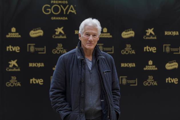 Press conference with actor Richard Gere Granada Actor Richard Gere during the press conference at the Palace of Charles V of the Alhambra, on February 7, 2025 in Granada Andalusia, Spain As part of the preparations for the 39th edition of the Goya Awards, actor Richard Gere, winner of the International Goya, gave a press conference at the Palace of Charles V of the Alhambra 07 FEBRUARY 2025 Álex Cálex Cá Granada Granada Andalucia Granada Andalucia Spain  Copyright: xÃlexxCamarax 6505236