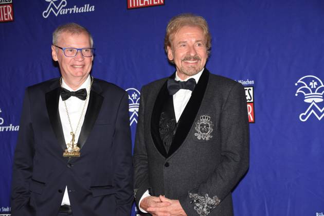 Thomas Gottschalk Moderator Guenther Jauch Moderator Karl Valentin Orden Preistraeger Muenchen 08.02.2025 Deutsches Theater Grosser Narrhalla Ball SoirÃ e mit Verleihung des Karl Valentin Orden an Guenther Jauch, Moderator, Journalist Produzent Muenchen