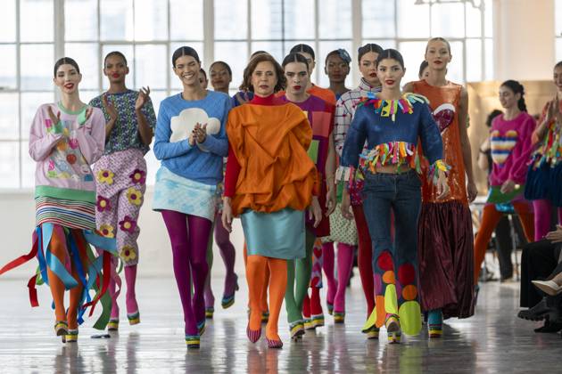 Bilder des Jahres 2025, Entertainment 02 Februar Entertainment Themen der Woche KW06 Spanish designer Ágatha Ruiz de la Prada (c) presents her new collection in New York, United States, 09 February 2025. Spanish designer Agatha Ruiz de la Prada presents her 2025 collection !ACHTUNG: NUR REDAKTIONELLE NUTZUNG!  Copyright: xAngelxColmenaresx AME8813 20250209-55015953191_1