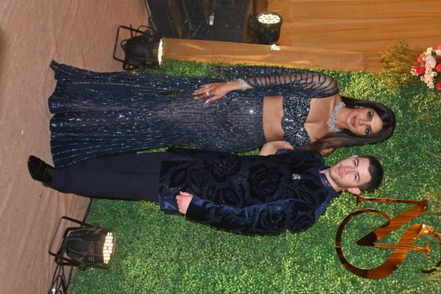 Mumbai, India, 6, FEBRUARY, 2025: Priyanka Chopra, joined by Nick Jonas, Anusha Dandekar, and Madhu Chopra, made a stunning appearance at her brother s sangeet ceremony. The glamorous gathering radiated celebration vibes, with the Jonas family adding an international charm to the festivities. Copyright: xx