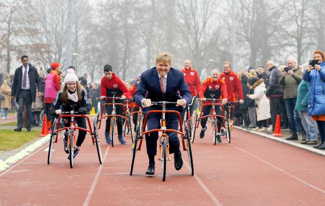 Bilder des Jahres 2025, Entertainment 02 Februar Entertainment Themen der Woche KW07 Entertainment Bilder des Tages 12-02-2025 Amsterdam King Willem-Alexander visited the Sports Club Only Friends, a sports club especially for children and young people with a disability, in the Friendship Sports Centre in Amsterdam. Only Friends is celebrating its 25th anniversary this year. Â  Copyright: xPPEx