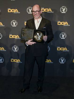February 8, 2025, Beverly Hills, California, USA: Edward Berger attends the 77th Annual DGA Awards: Pressroom. Beverly Hills USA - ZUMAb173 20250208_aap_b173_221 Copyright: xBillyxBennightx