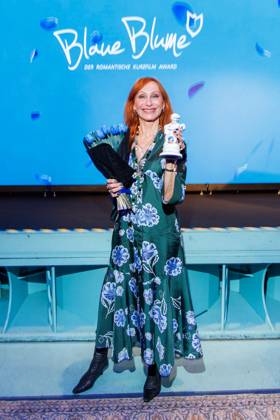 Award - Blaue Blume 2025 Andrea Sawatzki bei der Verleihung BLAUE BLUME von Romance TV im Prince Charles am 12.02.2024 in Berlin. Copyright: xEventpressxKochanx