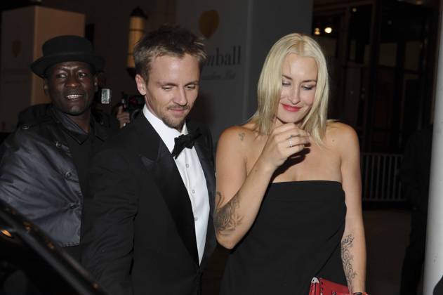 Sarah Connor mit Freund Freund Florian Fischer Dreamball 2013 Colour my life Träume machen Mut der DKMS im Ritz Carlton Berlin 12.09.2013