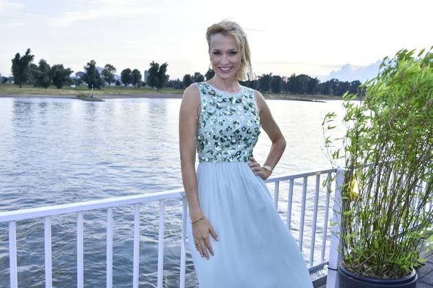 Lisa Loch Moderatorin zu Gast bei der Unique Fashion Show Spring Summer 2020 Premiere der neuen New Unique Capsule Collection an Bord des Partyschiff Oceandiva am Rhein in Duesseldorf am Samstag 20.07.2019 NRW Deutschland