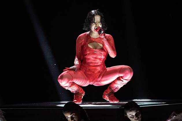 40th Les Victoires De La Musique-Boulogne-Billancourt Shay performs on stage at the 40th Les Victoires De La Musique at La Seine Musicale on February 14, 2025 in Boulogne-Billancourt, France. Photo by David NIVIERE ABACAPRESS.COM BOULOGNE-BILLANCOURT France  Copyright: xNivierexDavid ABACAPRESS.COMx