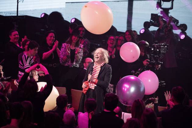 40th Les Victoires De La Musique-Boulogne-Billancourt Philippe Katerine performs on stage at the 40th Les Victoires De La Musique at La Seine Musicale on February 14, 2025 in Boulogne-Billancourt, France. Photo by David NIVIERE ABACAPRESS.COM BOULOGNE-BILLANCOURT France  Copyright: xNivierexDavid ABACAPRESS.COMx