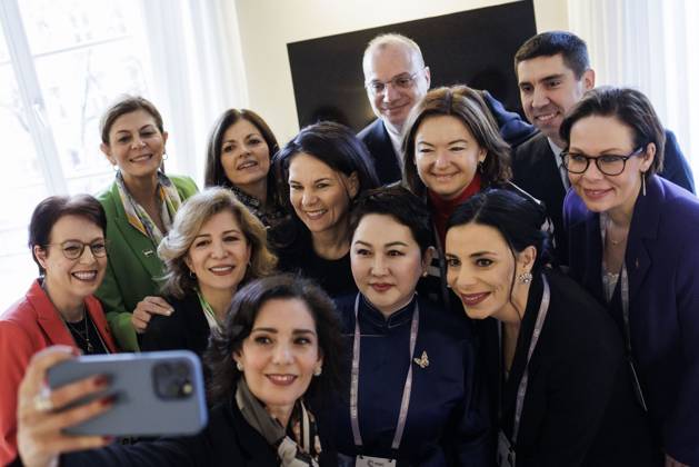 Bilder des Jahres 2025, News 02 Februar News Themen der Woche KW07 Annalena Baerbock (Buendnis 90 Die Gruenen), Bundesaussenministerin, aufgenommen beim Feminist Foreign Policy Network im Rahmen der Muenchner Sicherheitskonferenz in Muenchen, 15.02.2025. Fotografiert im Auftrag des Auswaertigen Amtes. Muenchen Deutschland Copyright: xKiraxHofmann AAx