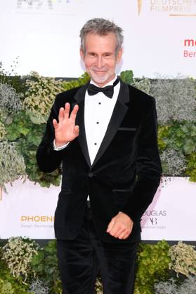 Ulrich Matthes bei der Verleihung des deutschen Filmpreis am 01. Oktober 2021 im Palais am Funkturm in der Messe Berlin in Berlin. Berlin Deutschland
