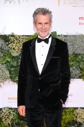 Ulrich Matthes bei der Verleihung des deutschen Filmpreis am 01. Oktober 2021 im Palais am Funkturm in der Messe Berlin in Berlin. Berlin Deutschland