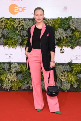 Sonja Gerhardt bei der Verleihung des deutschen Filmpreis am 01. Oktober 2021 im Palais am Funkturm in der Messe Berlin in Berlin. Berlin Deutschland