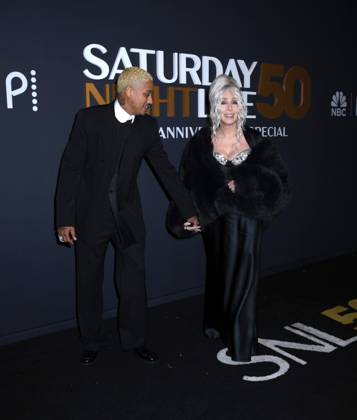 February 16, 2025, New York, New York, Unites States: Alexander Edwards and Cher attend the SNL50: The Anniversary Show at 30 Rockefeller Plaza in New York. February 16, 2025. New York Unites States - ZUMAp281 20250216_zea_p281_101 Copyright: xPhotoxImagexPressx