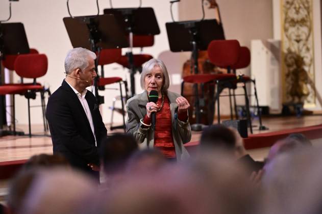Peter Ufer und Rosmarie Wydler-Wälti bei der Verleihung des Friedenspreis Dresden 2025 - International Peace Prize an den Europäischen Gerichtshof für Menschenrechte (EGMR) in der Semperoper. Dresden, 16.02.2025 Sachsen Germany Copyright: xMatthiasxWehnertx