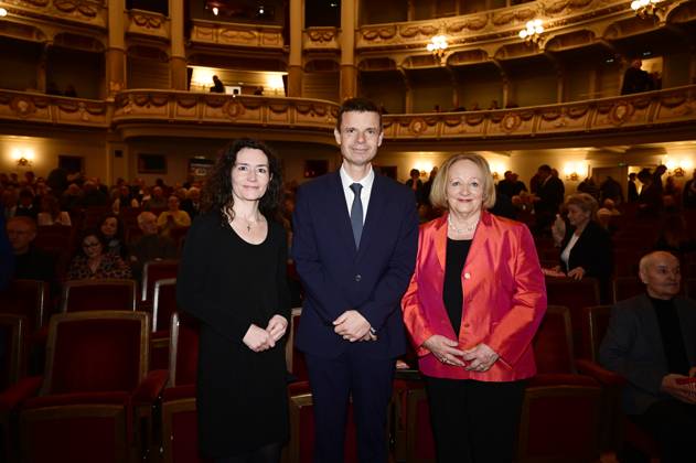 Constanze Geiert, Marko Bosnjak und Sabine Leutheusser-Schnarrenberger bei der Verleihung des Friedenspreis Dresden 2025 - International Peace Prize an den Europäischen Gerichtshof für Menschenrechte (EGMR) in der Semperoper. Dresden, 16.02.2025 Sachsen Germany Copyright: xMatthiasxWehnertx