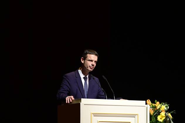 Marko Bosnjak bei der Verleihung des Friedenspreis Dresden 2025 - International Peace Prize an den Europäischen Gerichtshof für Menschenrechte (EGMR) in der Semperoper. Dresden, 16.02.2025 Sachsen Germany Copyright: xMatthiasxWehnertx