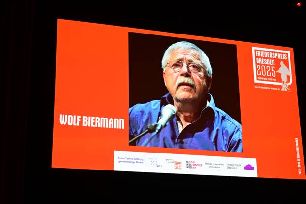 Wolf Biermann bei der Verleihung des Friedenspreis Dresden 2025 - International Peace Prize an den Europäischen Gerichtshof für Menschenrechte (EGMR) in der Semperoper. Dresden, 16.02.2025 Sachsen Germany Copyright: xMatthiasxWehnertx