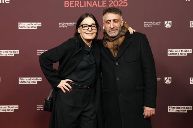 Nicolette Krebitz und Kida Khodr Ramadan beim 22. NRW Empfang des Landes NRW und der Film- und Medienstiftung NRW im Rahmen der Berlinale 2025 in der Vertretung des Landes Nordrhein-Westfalen. Berlin, 16.02.2025