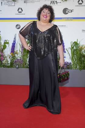 Meltem Kaptan bei der Verleihung des Deutschen Filmpreises am 12.05.2023 im Theater am Potsdamer Platz in Berlin. Berlin Deutschland