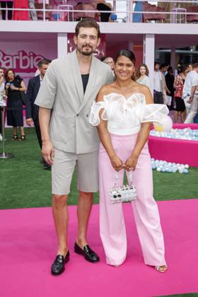 Christian Wackert mit Ehefrau Steffi Brungs zu Gast auf dem Rosa Teppich bei der Deutschlandpremiere des Kino Films Barbie im Berlinale Palast am Samstag 15.07.2023 in Berlin Premiere Ohne die US Hauptdarsteller wegen des Streik in Hollywood Berlin Deutschland