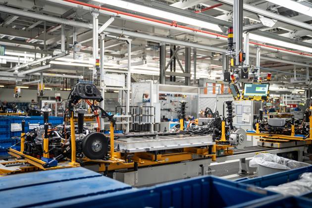 Kombinierte Produktionslinie für die Elektrofahrzeuge ID.4 und ID.7 im Emder Volkswagen-Werk;Kombinierte Produktionslinie für die Elektrofahrzeuge ID.4 und ID.7 im Emder Volkswagen-Werk, Emden Niedersachsen Deutschland VW-Werk