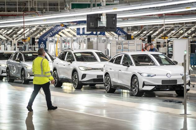 Kombinierte Produktionslinie für die Elektrofahrzeuge ID.4 und ID.7 im Emder Volkswagen-Werk;Kombinierte Produktionslinie für die Elektrofahrzeuge ID.4 und ID.7 im Emder Volkswagen-Werk, Emden Niedersachsen Deutschland VW-Werk