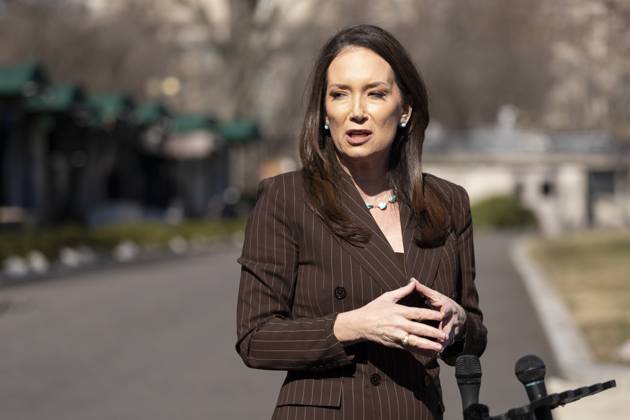 Secretary of Agriculture Brooke Rollins speaks to the media United States Secretary of Agriculture Brooke Rollins speaks to the media at the White House in Washington, DC, February 14, 2025, headed out to Florida. Credit: Chris Kleponis CNP AdMedia Washington District of Columbia United States of America EDITORIAL USE ONLY Copyright: xx CKB00511 CNP AdMediax admphotostwo918060