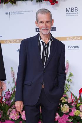 Ulrich Matthes bei der Verleihung des Deutschen Filmpreises am 03.05.2024 im Theater am Potsdamer Platz in Berlin. Berlin Deutschland