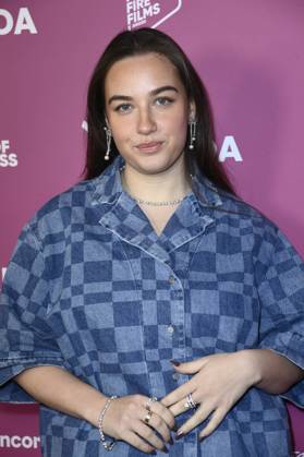 Dilara Aylin Ziem beim 99Fire Films Award während der Berlinale 2025 in der Astor Film Lounge. Berlin, 19.02.2025