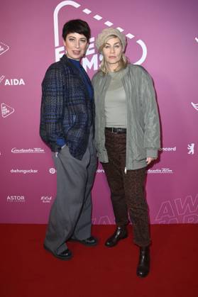 Agnes Mann und Gesine Cukrowski beim 99Fire Films Award während der Berlinale 2025 in der Astor Film Lounge. Berlin, 19.02.2025