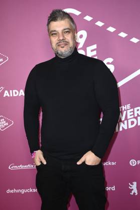 Imad Mardnli beim 99Fire Films Award während der Berlinale 2025 in der Astor Film Lounge. Berlin, 19.02.2025