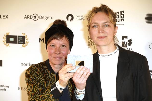 Katharina Buehler und Anne Bolick bei der 12. Verleihung der DAfFNE-Auszeichnung 2025 im Babylon. Berlin, 21.02.2025