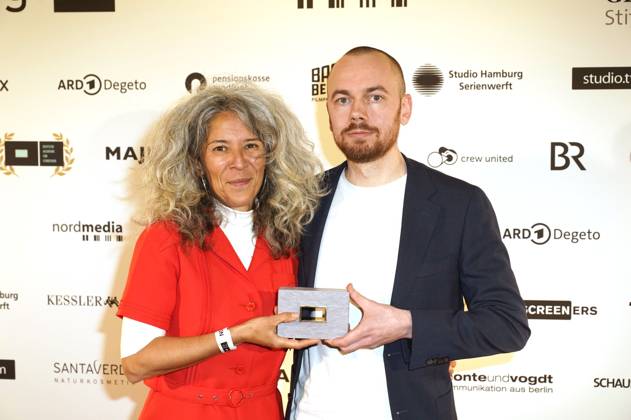 Renata Salazar Ivancan und Christoph Cepok bei der 12. Verleihung der DAfFNE-Auszeichnung 2025 im Babylon. Berlin, 21.02.2025