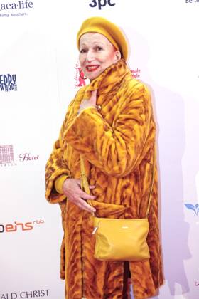 Zazie de Paris bei der Verleihung des 39. Teddy Award 2025 im Rahmen der Berlinale 2025 75. Internationale Filmfestspiele Berlin in der Volksbuehne. Berlin, 21.02.2025