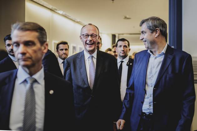 Bilder des Jahres 2025, News 02 Februar News Themen der Woche KW09 Bilder des Jahres 2025, News 02 Februar News Bilder des Tages (L-R) Friedrich Merz, CDU-Parteivorsitzender und Kanzlerkandidat, und Markus Soeder, Ministerpraesident von Bayern, aufgenommen vor der Konstituierenden Fraktionssitzung der CDU CSU nach der Bundestagswahl in Berlin, 25.02.2025. Berlin Deutschland Copyright: xFlorianxGaertnerx