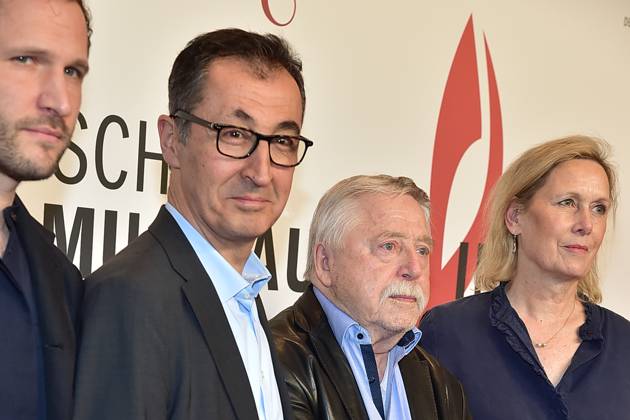 16 MusikAutorenPreis 2025 Wolf Biermann, Cem Özdemir (Bündnis 90 Die Grünen) beim 16. MusikAutorenPreis 2025 im Hotel Ritz Charlton in Berlin, am 27.02.2025