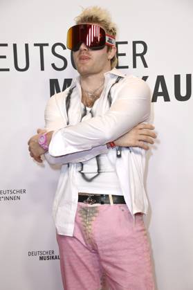 Ski Aggu beim 16. Deutschen Musikautor*innenpreis der GEMA 2025 im Hotel The Ritz-Carlton. Berlin, 27.02.2025
