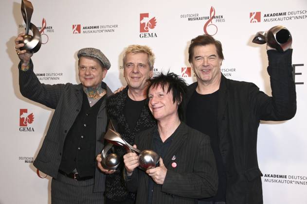 Andreas von Holst, Andreas Meurer, Vom Ritchie und Campino von den Toten Hosen beim 16. Deutschen Musikautor*innenpreis der GEMA 2025 im Hotel The Ritz-Carlton. Berlin, 27.02.2025