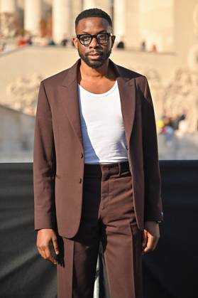 PFW Elie Saab Outside Arrivals Guest arriving at Elie Saab show during Paris Fashion Week in Paris, France on March 8, 2025. Photo by Julien Reynaud APS-Medias ABACAPRESS.COM Paris France Copyright: xReynaudxJulien APS-Medias ABACAx