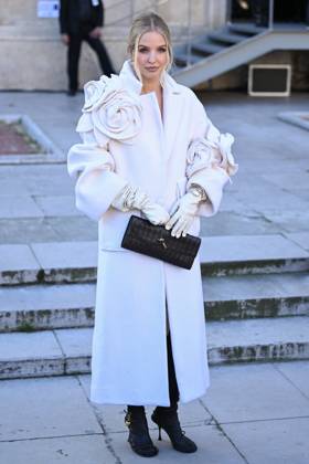 PFW Elie Saab Arrivals Leonie Hanne attending the Elie Saab Womenswear Fall Winter 2025-2026 show as part of Paris Fashion Week in Paris, France on March 08, 2025. Photo by Aurore Marechal ABACAPRESS.COM Paris France Copyright: xMarechalxAurore ABACAx