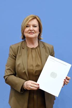 Eva Högl bei der Bundespressekonferenz Vorstellung des Jahresberichtes 2024 im Haus der Bundespressekonferenz. Berlin, 11.03.2025
