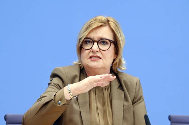 Eva Högl bei der Bundespressekonferenz Vorstellung des Jahresberichtes 2024 im Haus der Bundespressekonferenz. Berlin, 11.03.2025
