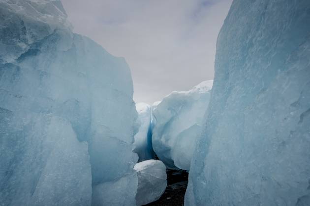 Bilder des Jahres 2025, News 03 März News Themen der Woche KW11 News Bilder des Tages GREENLAND Atmosphere in Nuuk Large amounts of ice at the beach in Nuuk on Friday, March 14, 2025. The Greenlanders held elections for the Greenland Parliament on March 11. (Photo: Mads Claus Rasmussen Ritzau Scanpix) , Nuuk Groenland Copyright: RitzauxScanpix MadsxClausxRasmussenx spdk20250314-205130-L