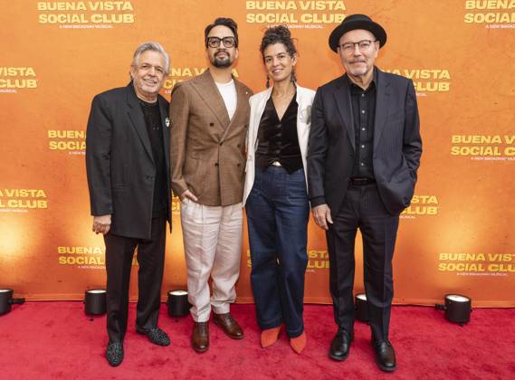 Bilder des Jahres 2025, Entertainment 03 März Entertainment Themen der Woche KW12 Entertainment Bilder des Tages March 19, 2025, New York, New York, USA: Luis A. Miranda Jr, Lin-Manuel Miranda, Quiara Alegria Hudes and Ruben Blades attend Buena Vista Social Club Broadway musical opening night at Gerald Schoenfeld Theatre in New York on March 19, 2025 New York USA - ZUMAr339 20250319_znp_r339_113 Copyright: xLevxRadinx
