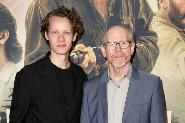 Felix Kammerer und Ron Howard bei der EDEN Film Premiere am 20.03.2025 in Berlin Eden Filmpremiere in Berlin