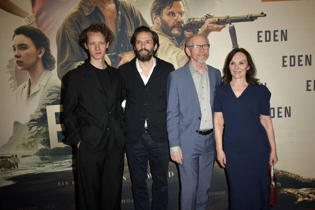 Felix Kammerer, Quirin Berg, Ron Howard und Jasna Vavra beim Special Screening des Kinofilms Eden in der Astor Film Lounge. Berlin, 20.03.2025