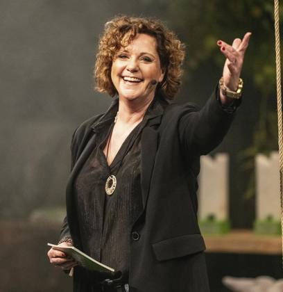 Verleihung des Comedy Preises Recklinghäuser Hurz 2025 ** NUR FÜR REDAKTIONELLE ZWECKE ** EDITORIAL USE ONLY **<p>Verleihung des Comedy Preises Recklinghäuser Hurz 2025 am Montag, 24. März 2025 im Festspielhaus in Recklinghausen. Moderatorin Steffi Neu. Recklinghausen NRW Recklinghausen Copyright: StefanxArendx xFUNKExFotoxService